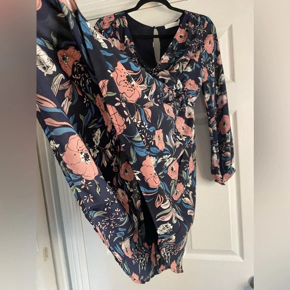 Lush Size Small floral long sleeve mini dress. Used - Picture 3 of 7